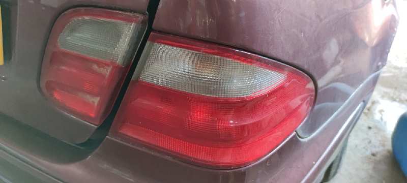 PILOTO TRASERO DERECHO