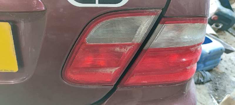 PILOTO TRASERO DERECHO