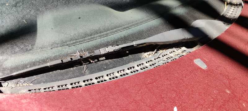 BRAZO LIMPIA DELANTERO IZQUIERDO