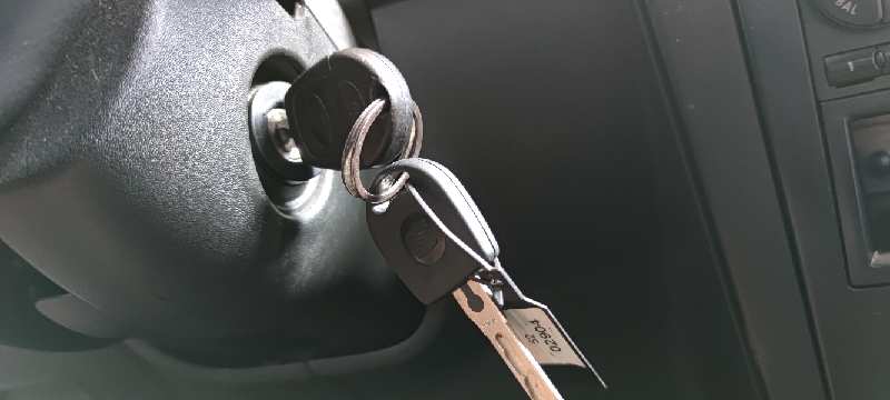 CONMUTADOR DE ARRANQUE