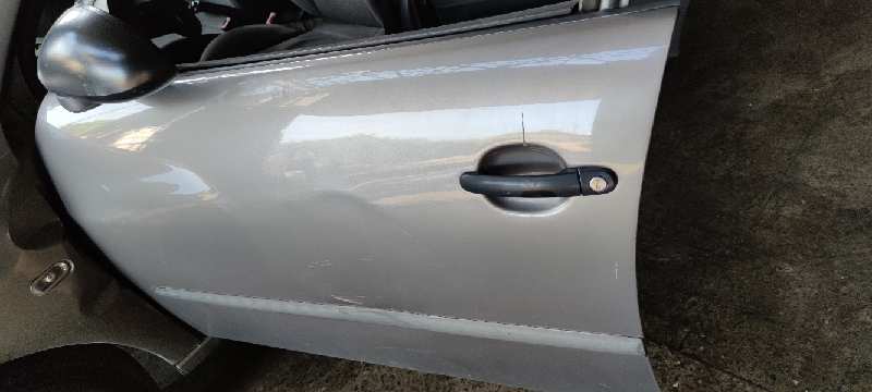 ELEVALUNAS DELANTERO IZQUIERDO