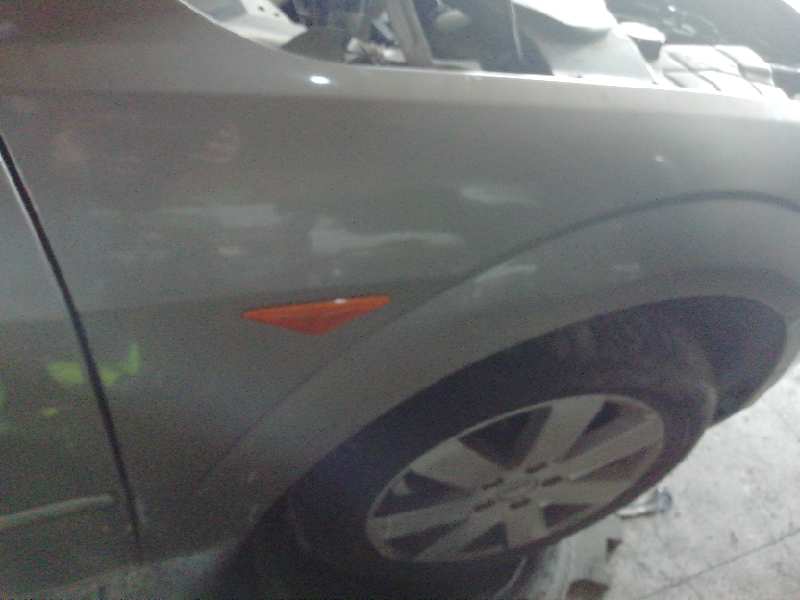 ALETA DELANTERA DERECHA