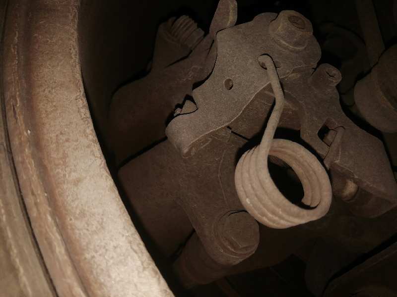 PINZA FRENO TRASERA IZQUIERDA