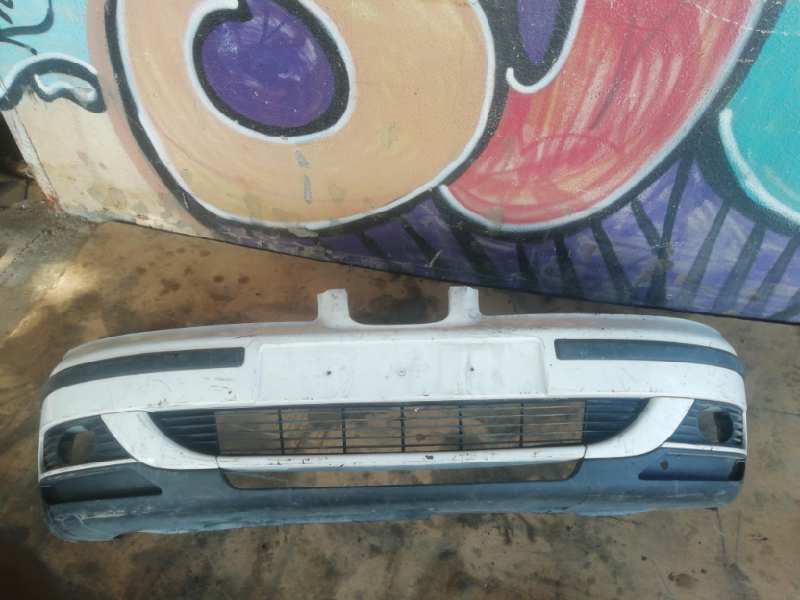 PARAGOLPES DELANTERO