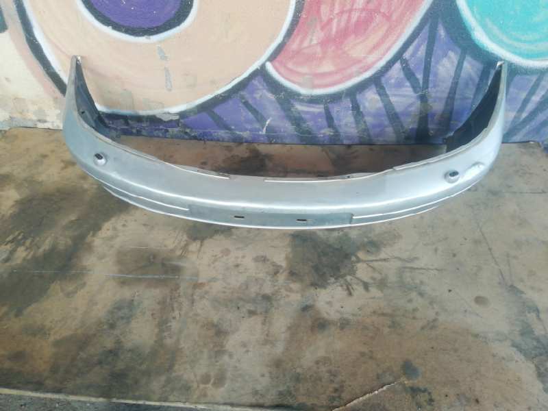 PARAGOLPES DELANTERO