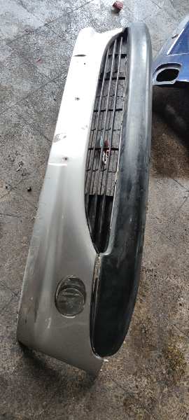 PARAGOLPES DELANTERO