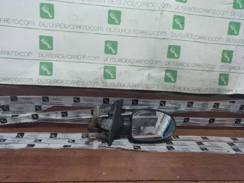 RETROVISOR DERECHO
