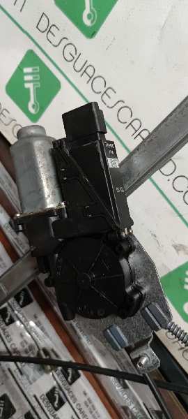 ELEVALUNAS DELANTERO IZQUIERDO