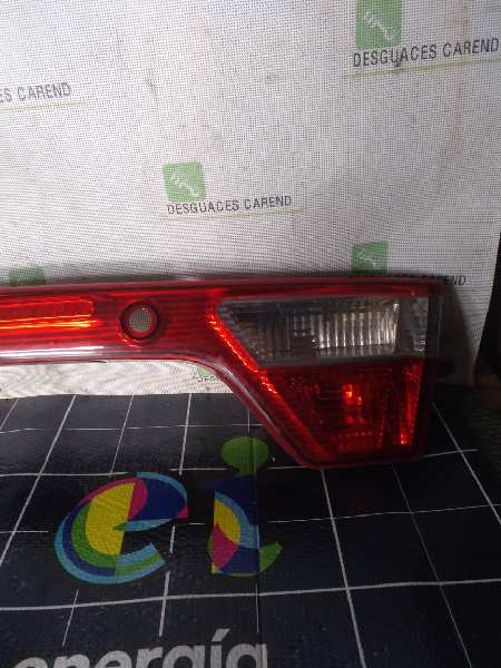 PILOTO TRASERO CENTRAL