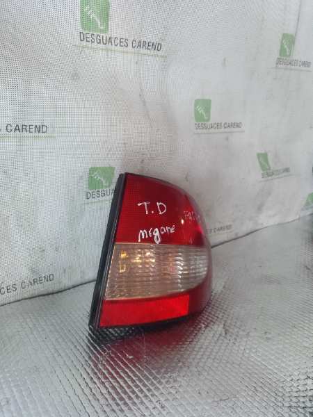 7700428059 PILOTO TRASERO DERECHO RENAULT MEGANE I FASE 2 CLASSIC (LA..)