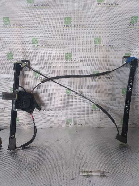 ELEVALUNAS DELANTERO IZQUIERDO