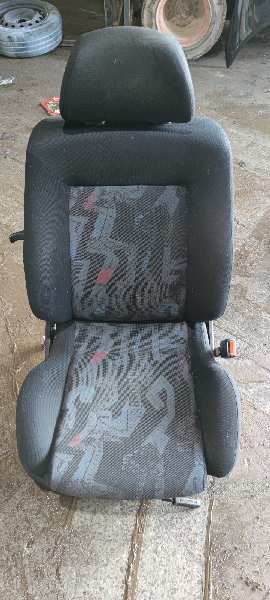 ASIENTO DELANTERO DERECHO