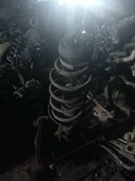 AMORTIGUADOR DELANTERO IZQUIERDO