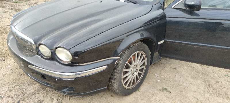 ELEVALUNAS DELANTERO IZQUIERDO