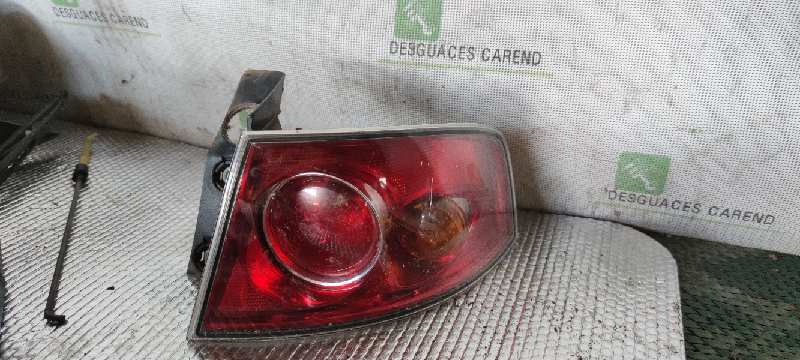 PILOTO TRASERO DERECHO