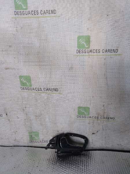 MANETA INTERIOR DELANTERA IZQUIERDA