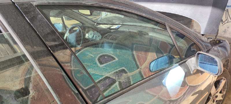 LUNA DELANTERA DERECHA