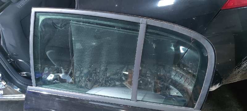 LUNA TRASERA IZQUIERDA