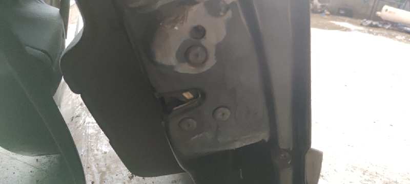 CERRADURA PUERTA TRASERA DERECHA 