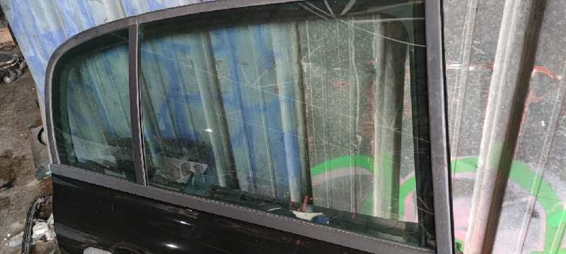 LUNA TRASERA DERECHA