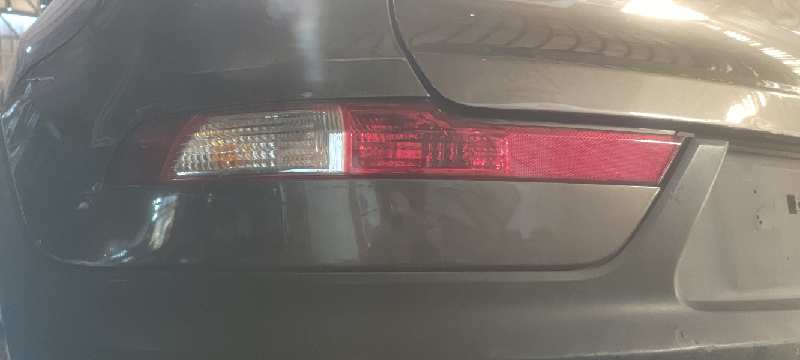 FARO ANTINIEBLA TRASERO IZQUIERDO