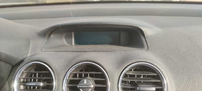 PANTALLA MULTIFUNCION