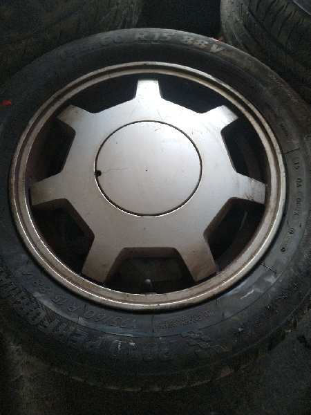 195-60-15 JUEGO DE LLANTAS RENAULT 25 (B29)