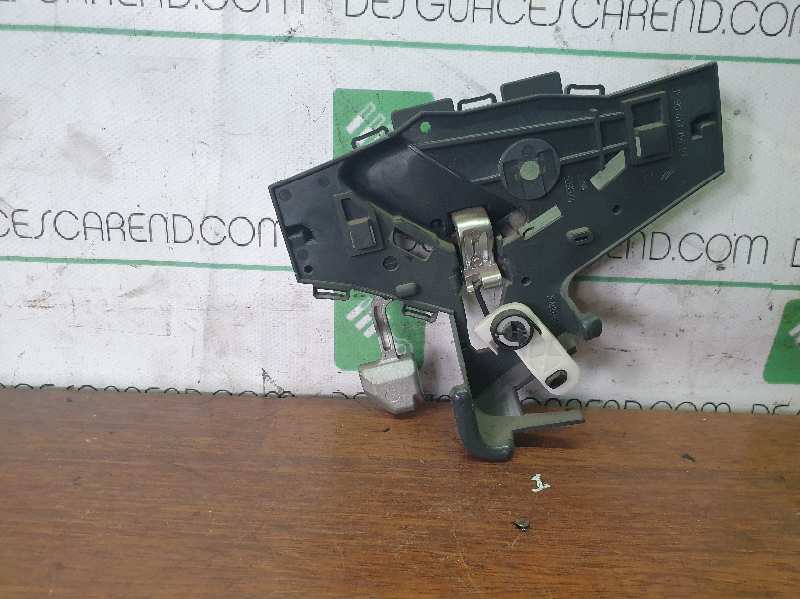 MANETA INTERIOR DELANTERA IZQUIERDA