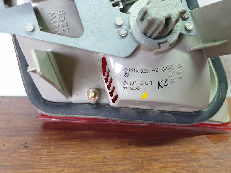 PILOTO TRASERO IZQUIERDO