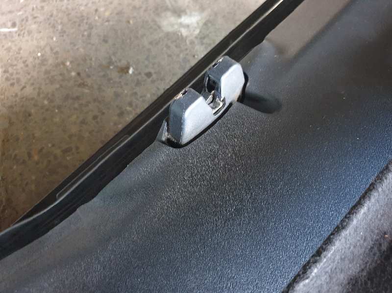 CERRADURA MALETERO / PORTON