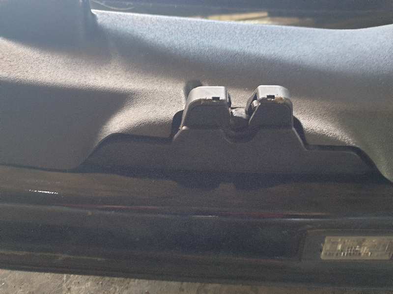 CERRADURA MALETERO / PORTON