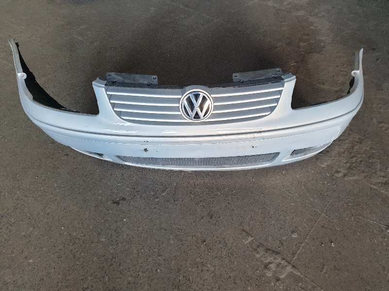 PARAGOLPES DELANTERO VOLKSWAGEN POLO BERLINA (6N1)