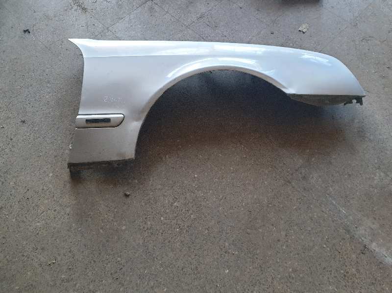 ALETA DELANTERA DERECHA