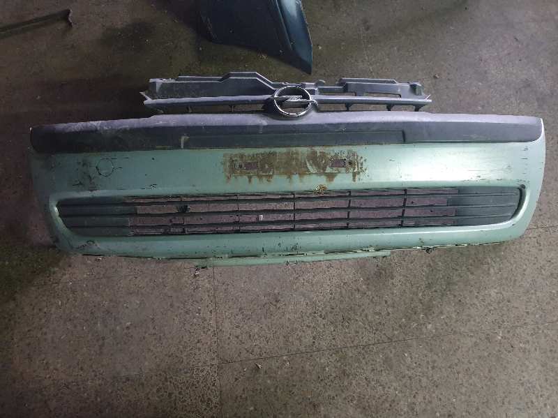 PARAGOLPES DELANTERO