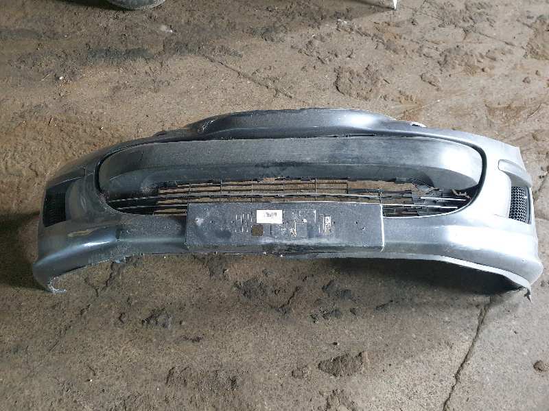 PARAGOLPES DELANTERO