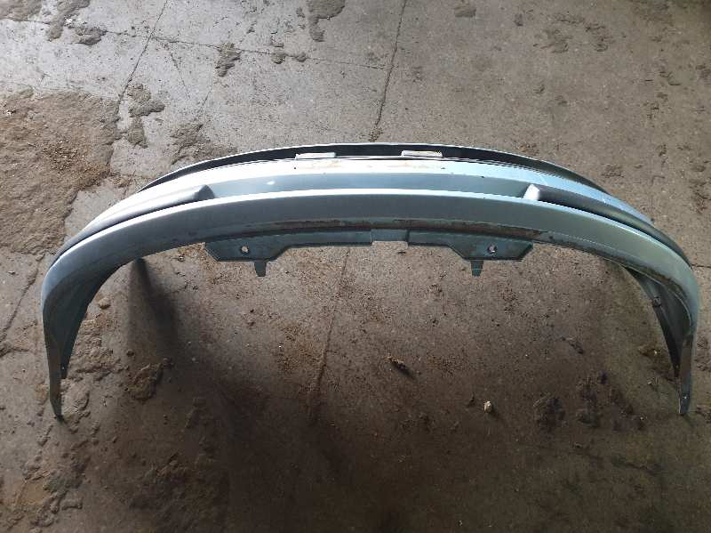 PARAGOLPES DELANTERO