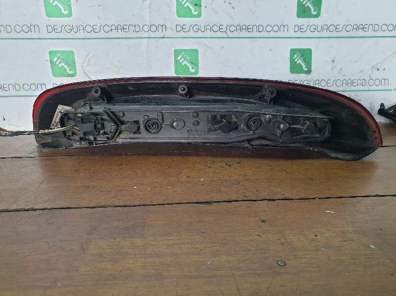 PILOTO TRASERO DERECHO