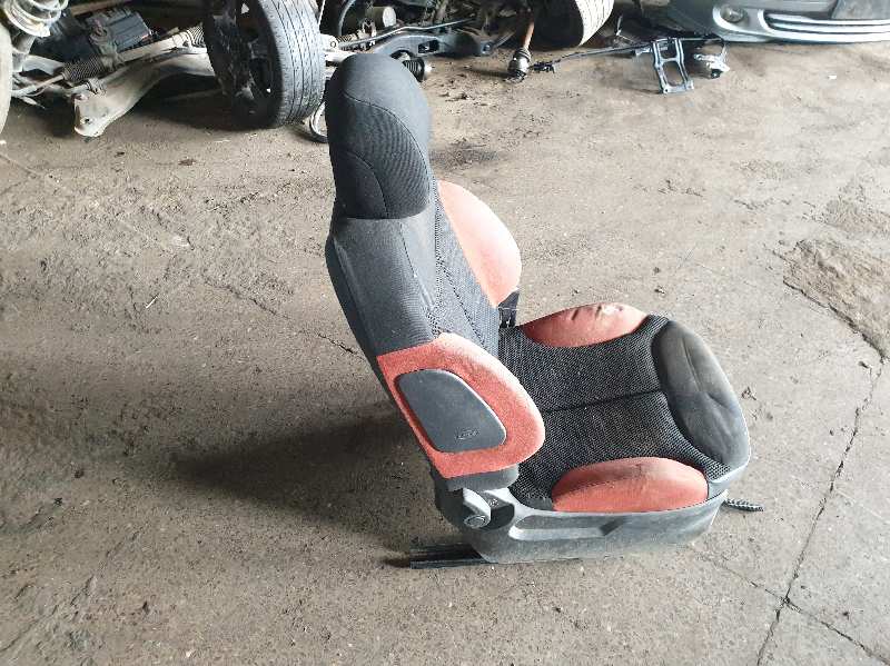 ASIENTO DELANTERO DERECHO