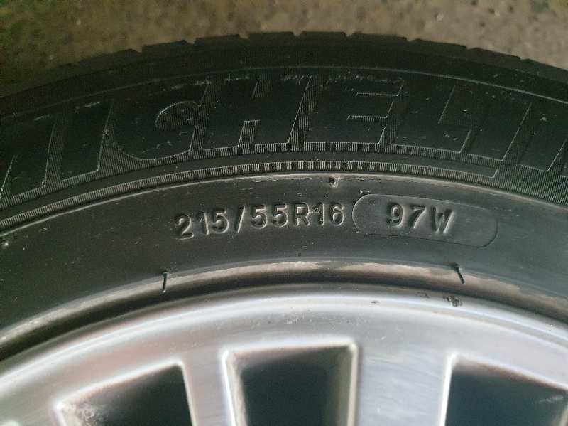 215 55 16 97W JUEGO DE LLANTAS VOLVO S80 BERLINA