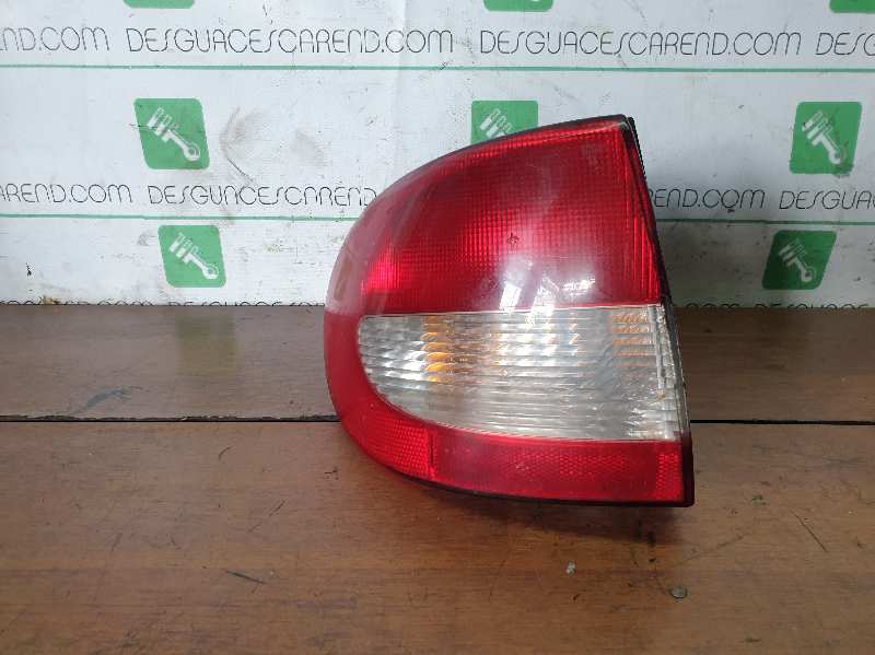 PILOTO TRASERO IZQUIERDO