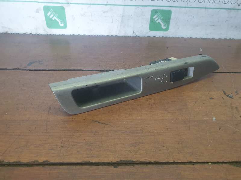 201002516 MANDO ELEVALUNAS DELANTERO DERECHO CHEVROLET MATIZ