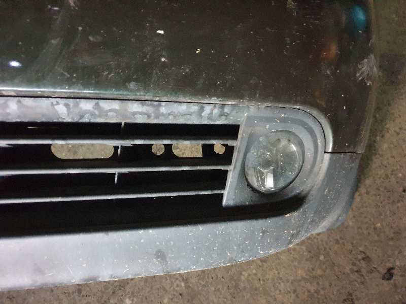 FARO ANTINIEBLA IZQUIERDO