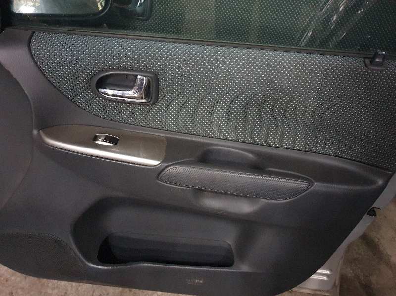 ELEVALUNAS DELANTERO DERECHO