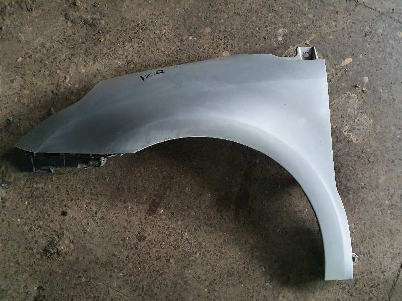 ALETA DELANTERA IZQUIERDA