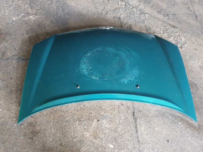 CAPOT NISSAN ALMERA TINO (V10M)