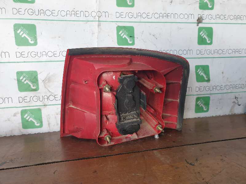 4B9945095D3FZ PILOTO TRASERO IZQUIERDO AUDI A6 BERLINA (4B2)
