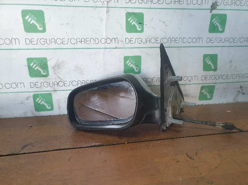 RETROVISOR IZQUIERDO