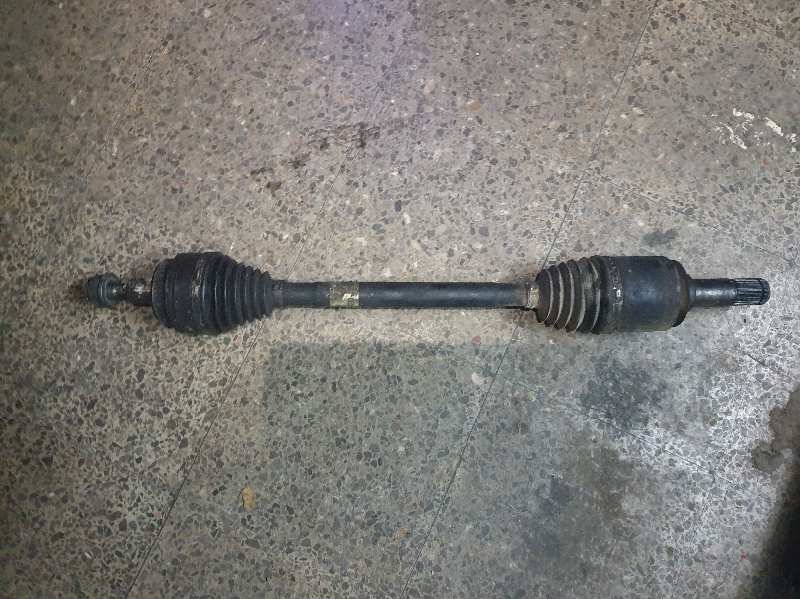 TRANSMISION TRASERA DERECHA