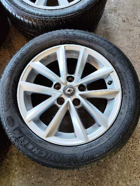 403002460R JUEGO DE LLANTAS RENAULT MEGANE IV BERLINA 5P