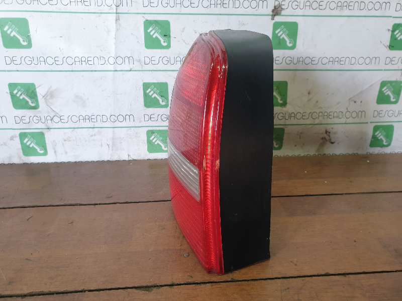 809945095 PILOTO TRASERO IZQUIERDO AUDI A4 AVANT (B5)